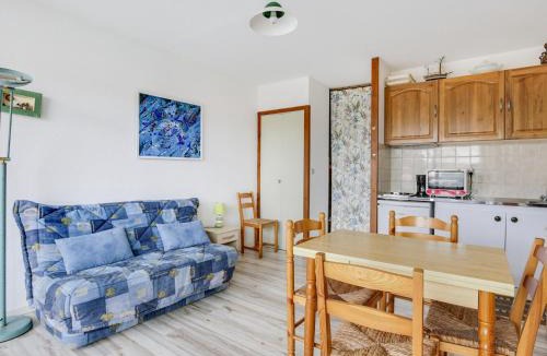Biscarrosse Plage Apartment | Studio Cabine à Biscarrosse-Plage, Proche Plages et Commerces, Balcon exposé Sud - FR-1-521-41