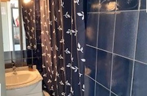 Le Barcares Apartment | Studio Cabine à Le Barcarès, 4 couchages, terrasse, parking, piscine et activités sportives - FR-1-195-23