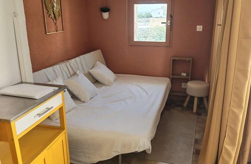 Le Barcares Apartment | Studio cabine, animaux acceptés - Vue montagne - FR-1-195-125