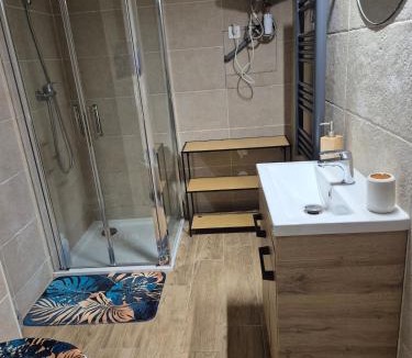 Saint-Gaudens Apartment | Studio centre-clim-parking privée-rdc