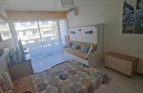 Mediterranee Apartment | studio chambre cabine proche de tous les sites et commodités