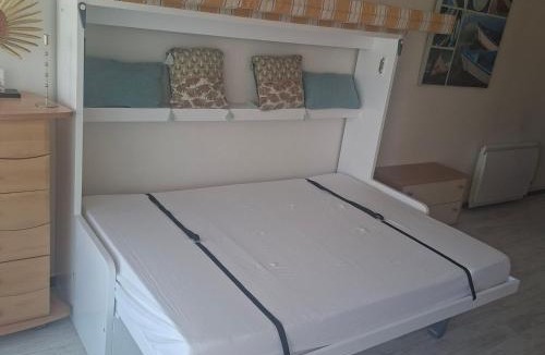 Mediterranee Apartment | studio chambre cabine proche de tous les sites et commodités