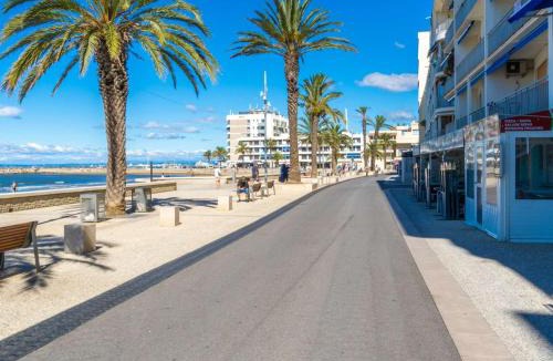 Le Grau-Du-Roi Apartment | Studio climatisé, piscine et parking à 650M de la plage - FR-1-307-88