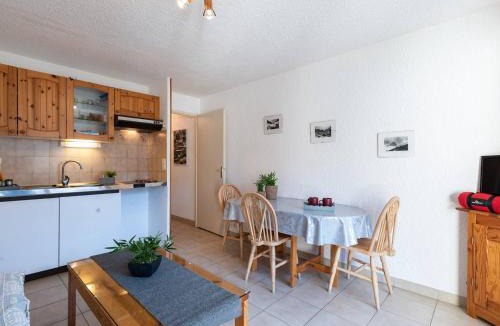 Saint-Lary-Soulan Apartment | Studio confortable pour 4 pers. à Saint-Lary avec parking privé - FR-1-296-205