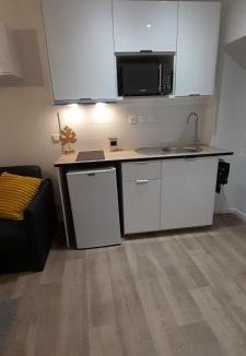 Millau Apartment | Studio cosy avec petit exterieur sur courette