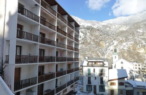 Brides-les-Bains Apartment | Studio cosy pour 2 pers., balcon et wifi à Brides-les-Bains - FR-1-512-226