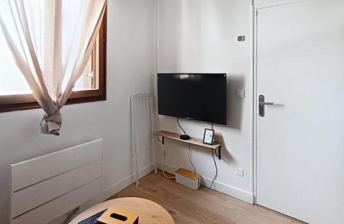 Chilly-Mazarin Apartment | Studio cosy tout équipé, idéal