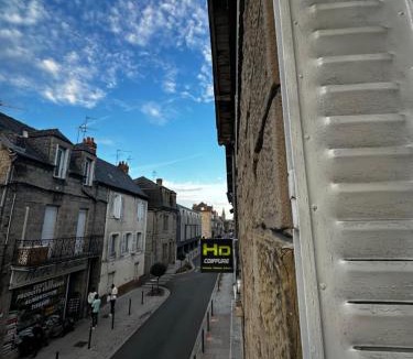 Brive-la-Gaillarde Apartment | Studio Cozy & Vintage dans le centre ville