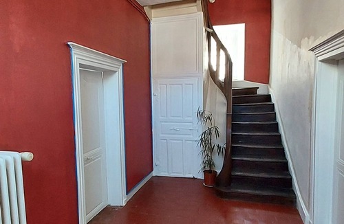 Chateaumeillant Apartment | Studio Dans une Demeure de 1780 Alliant Charme et Authenticité