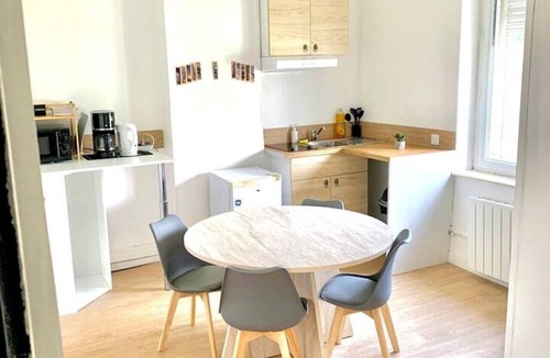 Valenciennes Apartment | Studio Dedicated office Autonomous arrival Valenciennes