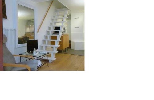 7th Arrondissement Apartment | Studio Fabert
