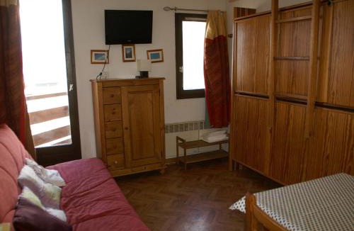Prapoutel Apartment | Studio fonctionnel au pied des pistes avec balcon - FR-1-557-94