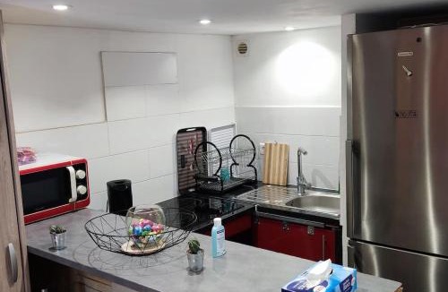 Villepinte Apartment | Studio fonctionnel avec espace extérieur partagé