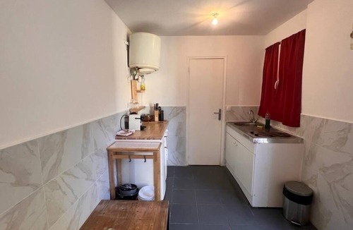 Bondy Apartment | Studio Fonctionnel et Paisible Proche Paris