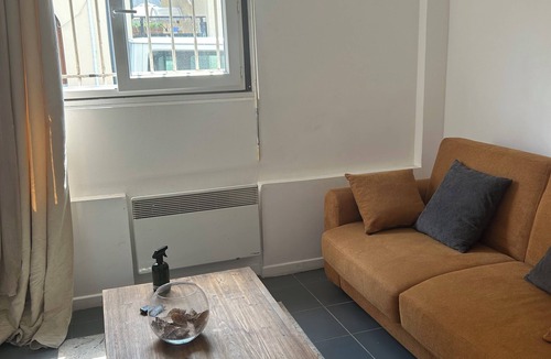Bondy Apartment | Studio Fonctionnel et Paisible Proche Paris