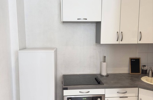 Romainville Apartment | Studio Fonctionnel Prés de Paris
