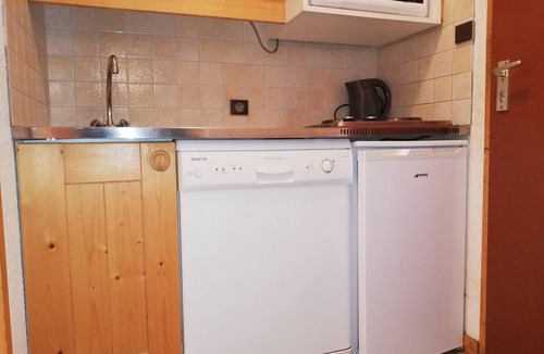 Valmorel Apartment | Studio for 3, ski-in/ski-out, near ski school and shops