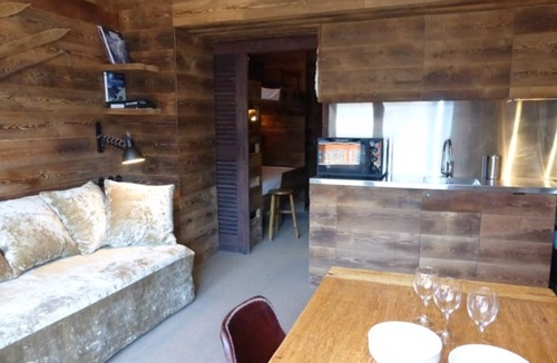 Meribel Apartment | Studio for 4 in Méribel, near slopes, with parking