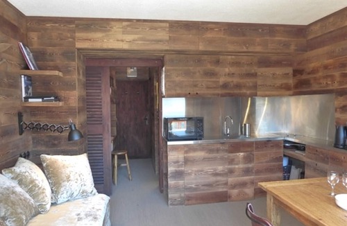 Meribel Apartment | Studio for 4 in Méribel, near slopes, with parking