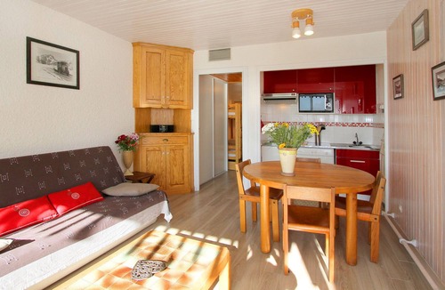 Venosc Apartment | STUDIO FULL SOUTH VIEW MUZELLE WIFI IN OPTION