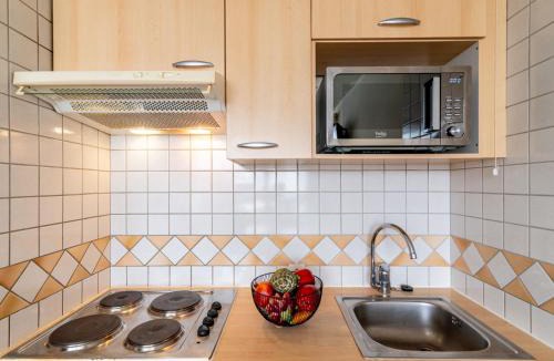 Le Lavachet Apartment | Studio Home Club - Lavachet-13 by Interhome