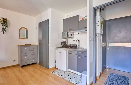 Barbotan-les-Thermes Apartment | Studio in Barbotan-les-Thermes, Wi-Fi, Pets Allowed