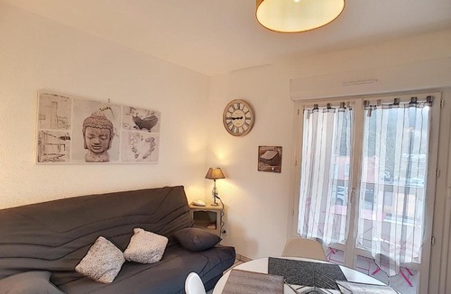 Lamalou-les-Bains Apartment | Studio Lamalou-les-Bains, 1 pièce, 2 personnes - FR-1-451-84