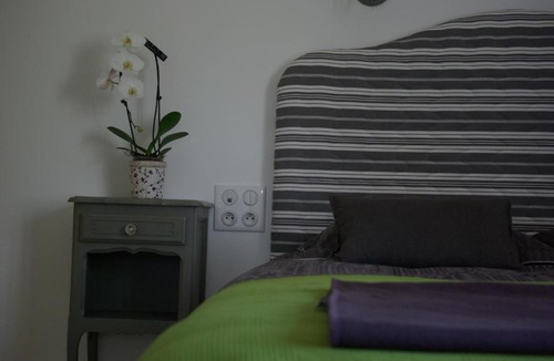 Mallemort Apartment | Studio Lavender