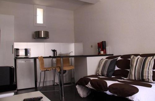 Comedie Apartment | Studio Molière