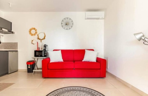 Valergues Apartment | Studio Neuf Avec Accès Piscine
