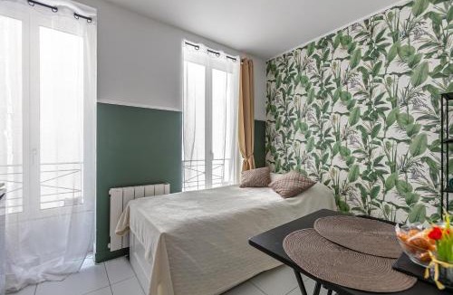 Quartier de la Porte-Saint-Denis Apartment | Studio Paradis Vert Gare du Nord