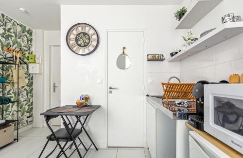 Quartier de la Porte-Saint-Denis Apartment | Studio Paradis Vert Gare du Nord