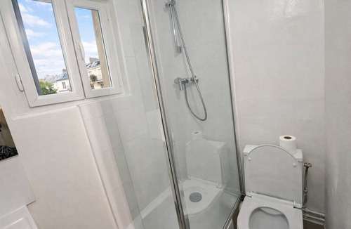 Vivienne Apartment | Studio Parisien grands boulevards Couple ou Solo