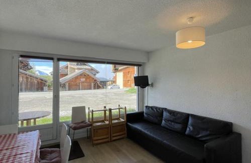 Jeux Apartment | Studio pour 4 à L'Alpe d'Huez, près des pistes - FR-1-405-123