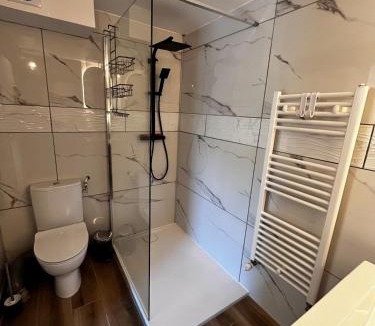 Le Bourget-du-Lac Apartment | Studio proche lac