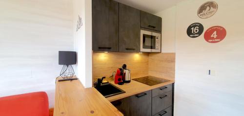 Bergers Apartment | Studio rénové aux pieds des pistes - Parking couvert - Plein sud