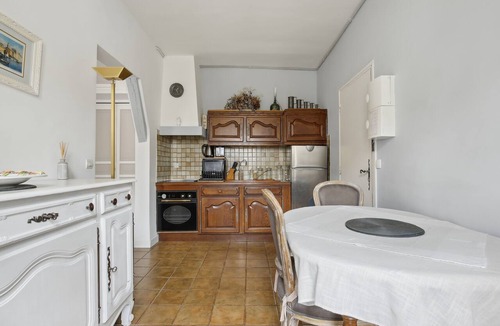 7th Arrondissement Apartment | Studio St Dominique - Invalides - B'Your Home