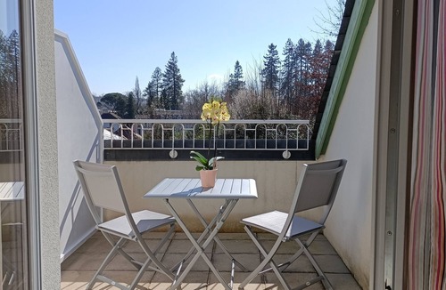 Salies-de-Bearn Apartment | Studio Terrasse Dans Résidence Avec Piscine C62