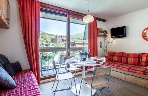 Le Corbier Apartment | Studio Vostok Zodiaque-42 by Interhome