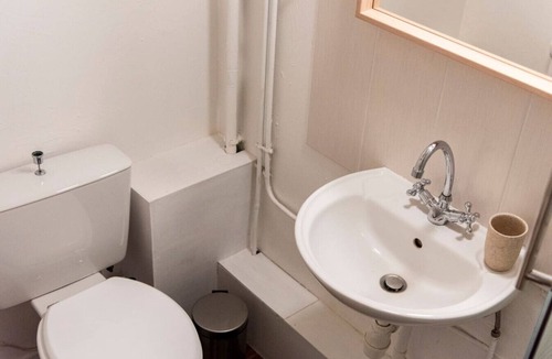 Saint-Julien Apartment | Studio with free, private parking