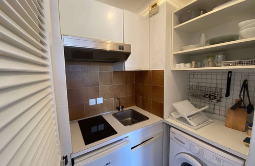 Sainte-Maxime Apartment | Studio with Pool, Parking and Terrace in Sainte-Maxime