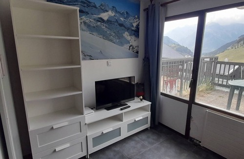 Candanchu Apartment | Studio with terrace