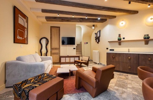 Enfants-Rouges Apartment | STUNNING 3-BEDROOM DUPLEX IN THE HEART OF LE MARAIS