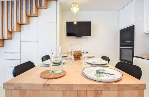 Saint-Vaast-la-Hougue House | Stunning home in SAINT VAAST LA HOUGUE with WiFi