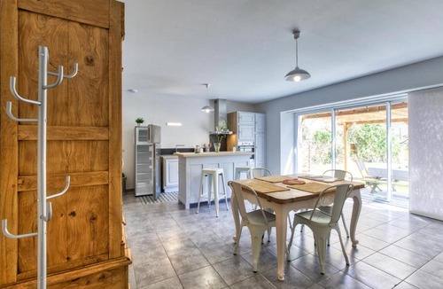 Baraqueville House | Stunning Home In Baraqueville With Wifi