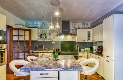 Montricoux House | Stunning home in Montricoux