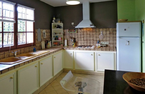 Gaillan-en-Medoc House | Stunning private villa for 6 people with private pool, WIFI, TV and terrace