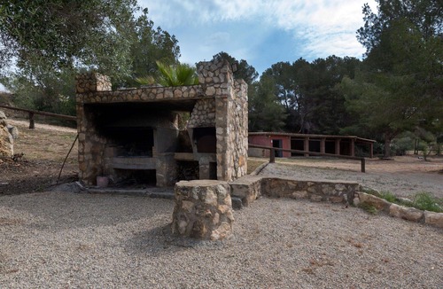 El Catllar House | Stunning private villa for 20 people with WIFI, private pool, TV, pets allowed and panoramic view