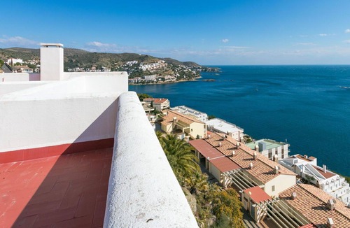 Almadraba-Canyelles House | Stunning private villa for 6 guests with WIFI, A/C, TV, terrace and panoramic view