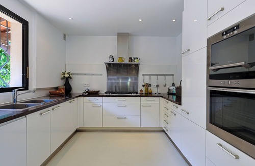 Les Brugassieres Villa | Stunning villa for 6 people in Plan De La Tour with private pool.